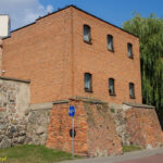 Miejskie mury obronne Chojnic baszta Kurza Stopa