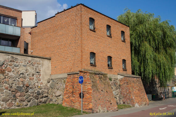 Miejskie mury obronne Chojnic baszta Kurza Stopa