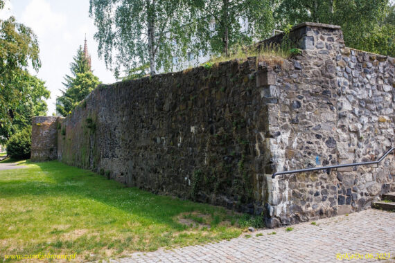 Lubań miejskie mury obronne