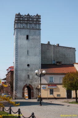 Miejskie mury obronne Grodków brama Ziębicka