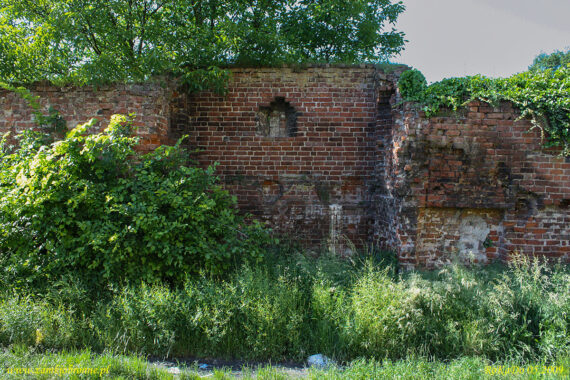 Choszczno miejskie mury obronne