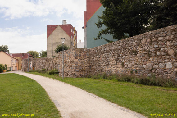 Barlinek miejskie mury obronne