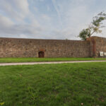 Lipiany miejskie mury obronne odcinek z trzema basztami