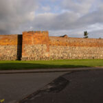 Lipiany miejskie mury obronne odcinek z trzema basztami