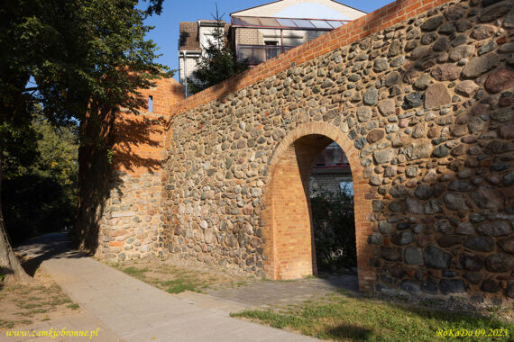 Myślibórz miejskie mury obronne