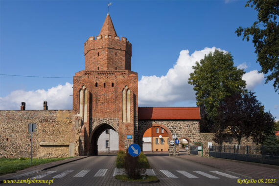 Trzcińsko miejskie mury obronne Brama Myśliborska