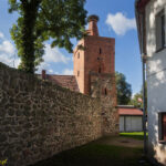 Trzcińsko miejskie mury obronne baszta Bociania