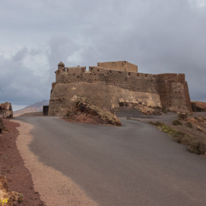 Teguise, wyspa Lanzarote zamek Castillo de Santa Bárbara