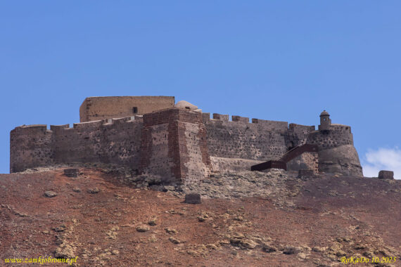 Teguise, wyspa Lanzarote zamek Castillo de Santa B&aacute;rbara
