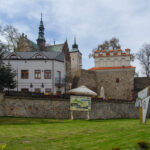 Opatów mury miejskie Brama Warszawska