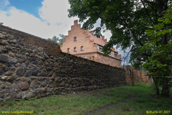 Stargard miejskie mury obronne Arsenał
