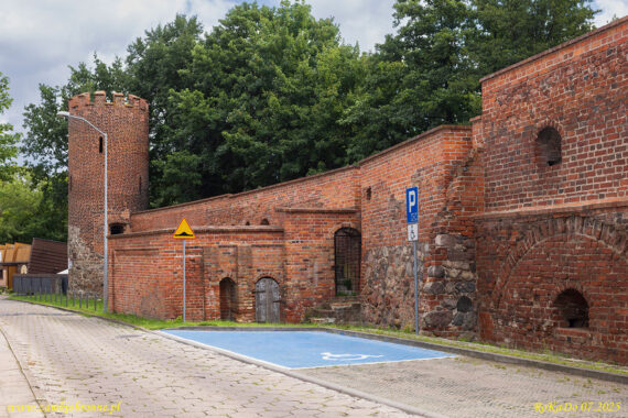 Stargard miejskie mury obronne Baszta Jeńc&oacute;w