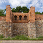 Stargard miejskie mury obronne fragment z zachowana czatownią