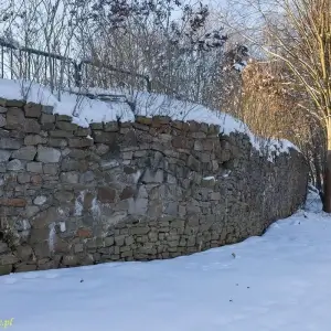 Bodzentyn miejskie mury obronne